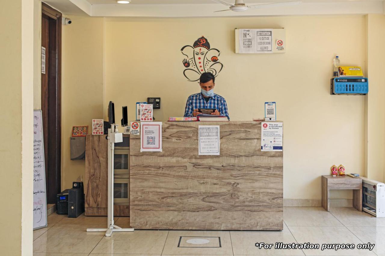 Oyo Flagship 2207 Hotel Transit ไฮเดอราบัด ภายนอก รูปภาพ